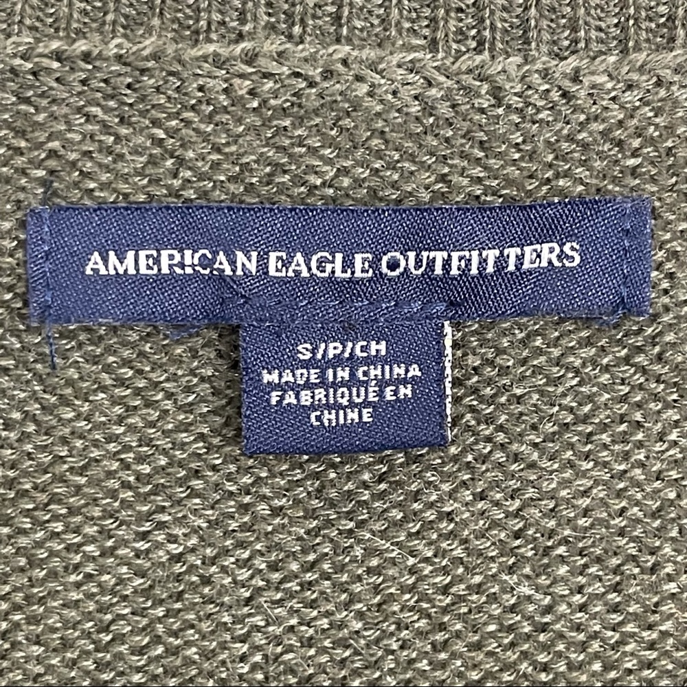 American Eagle Green Cold-Shoulder Split Bell Sle… - image 7